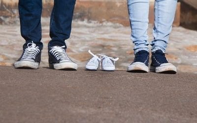 The Ultimate First Trimester To-Do List Plus Some Pregnancy Freebies