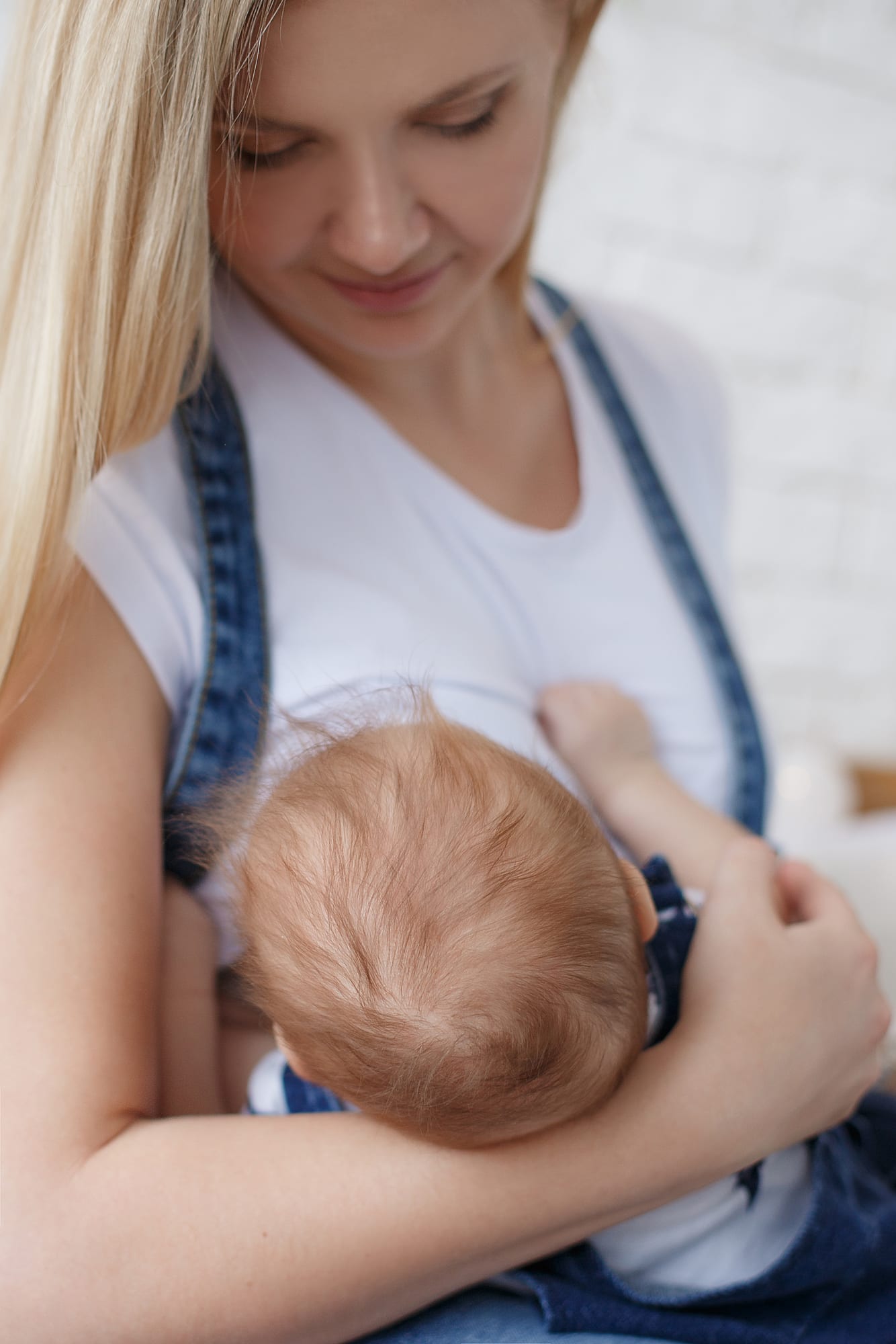 Breastfeeding tips that are a game changer #breastfeedingtips #breastfeedinghacks