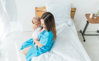 How to Deal with Visitors after Childbirth