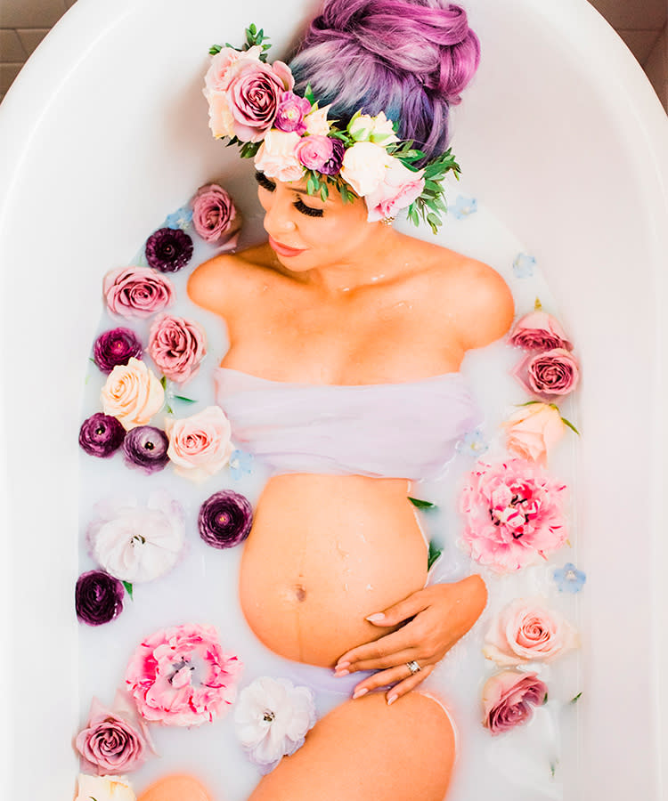 Milk bath pregnancy photos