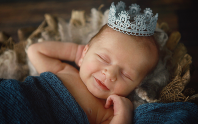 25 Queenly and Royal Names For Your Little Girl | Girl Names