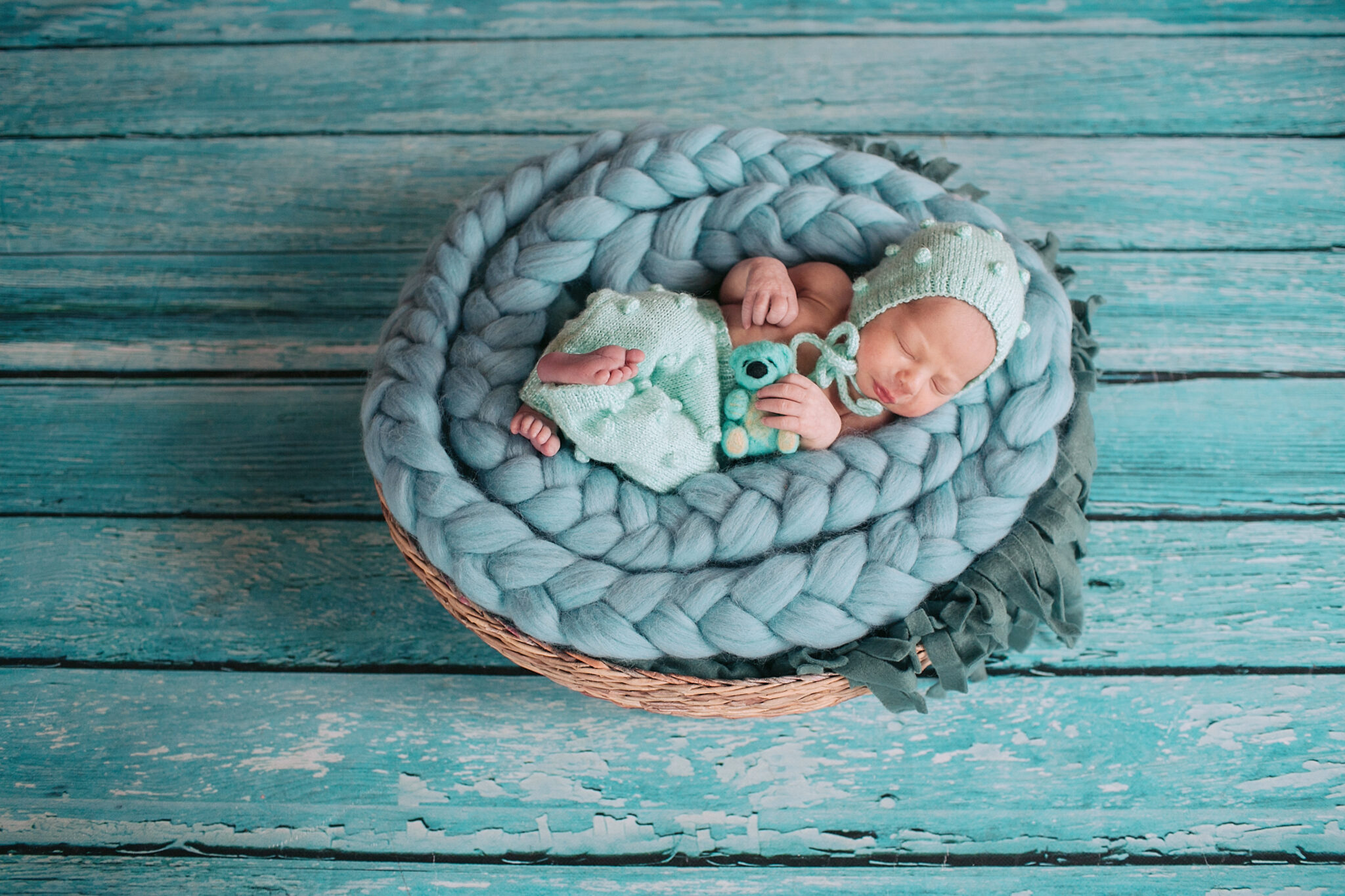 Newborn care guide, newborn tips and tricks