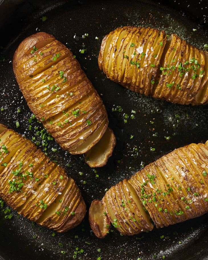 -how-to-make-hasselback-potatoes_how-to-make-hasselback-potatoes
