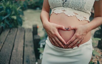 Predicting Baby’s Gender: 10 Signs You’re Expecting a Girl