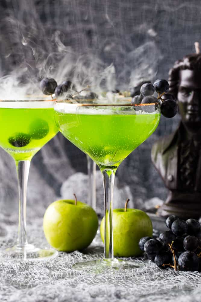 Spooky-Halloween-Cocktail-3