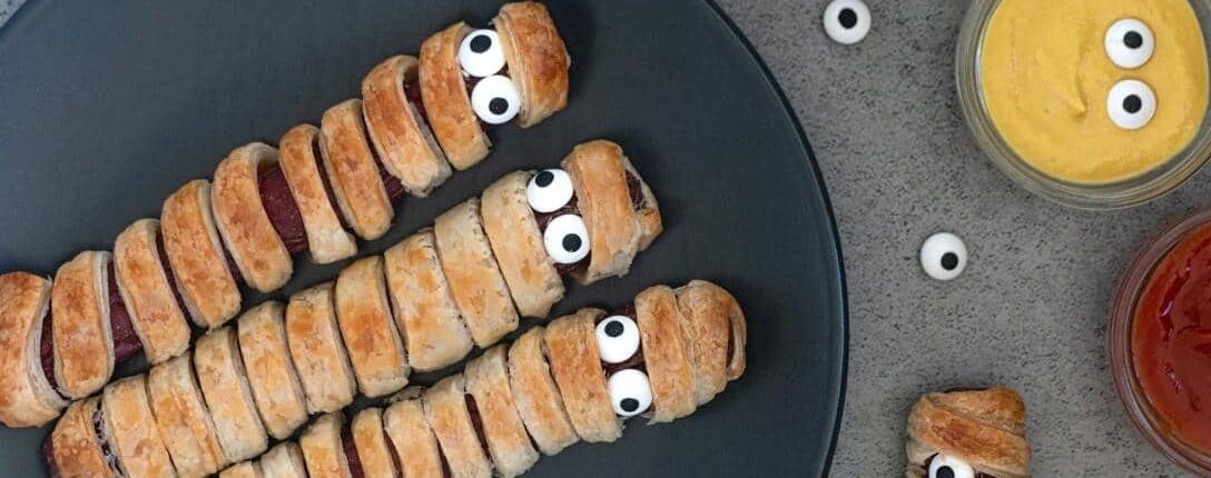 Mummy Hot dog wraps for halloween