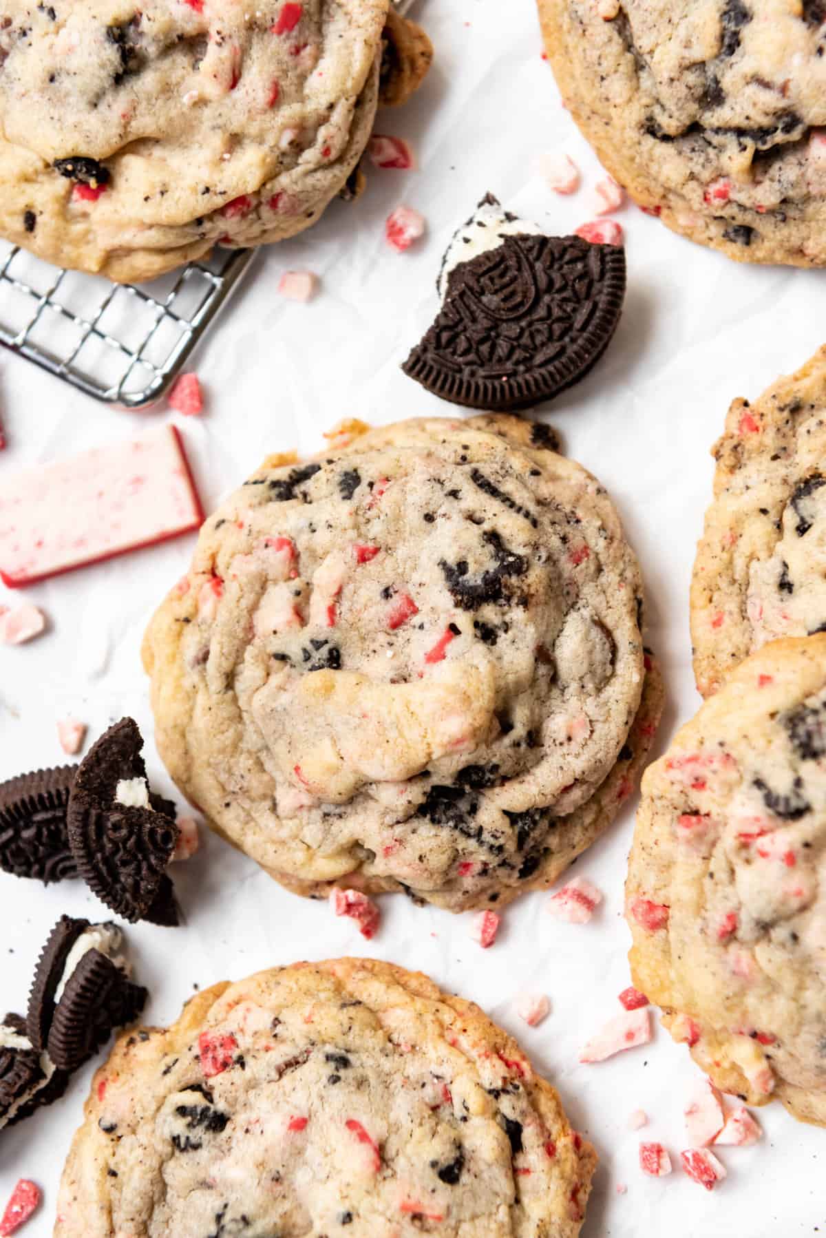 Peppermint-Oreo-Cookies-