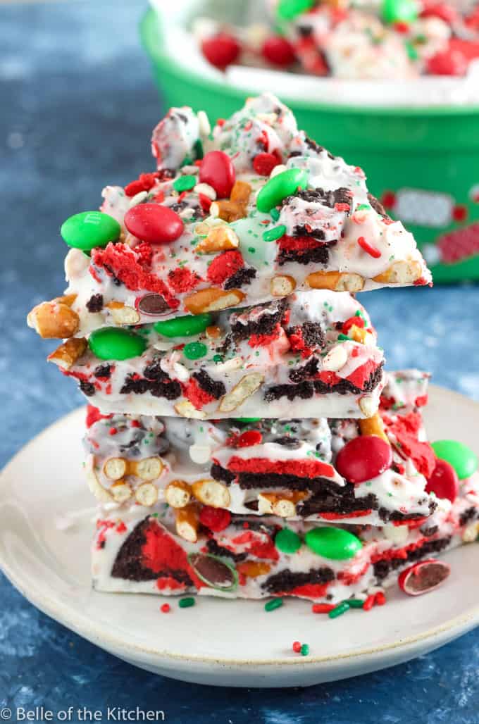 christmas-candy-cookie-bark-9