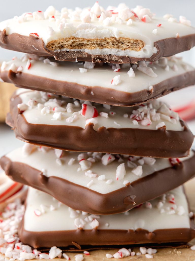 peppermint graham cracker bark