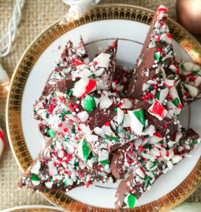 peppermint-candy-cane-bark-v