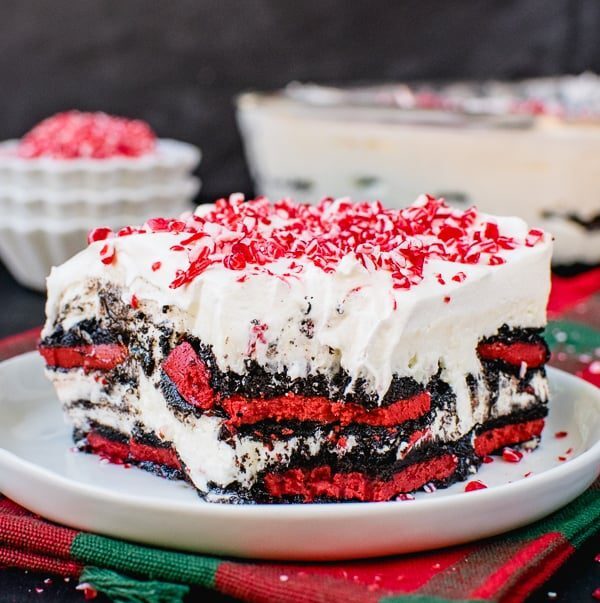 Peppermint-Oreo-Icebox-Cake-6-1