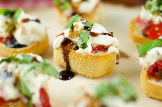 Roasted-Red-Pepper-Burrata-Crostini-