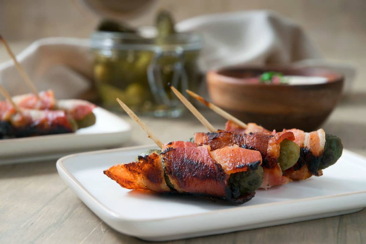 Bacon-Wrapped-Baby-Pickles-With-Garlic-Dip-5