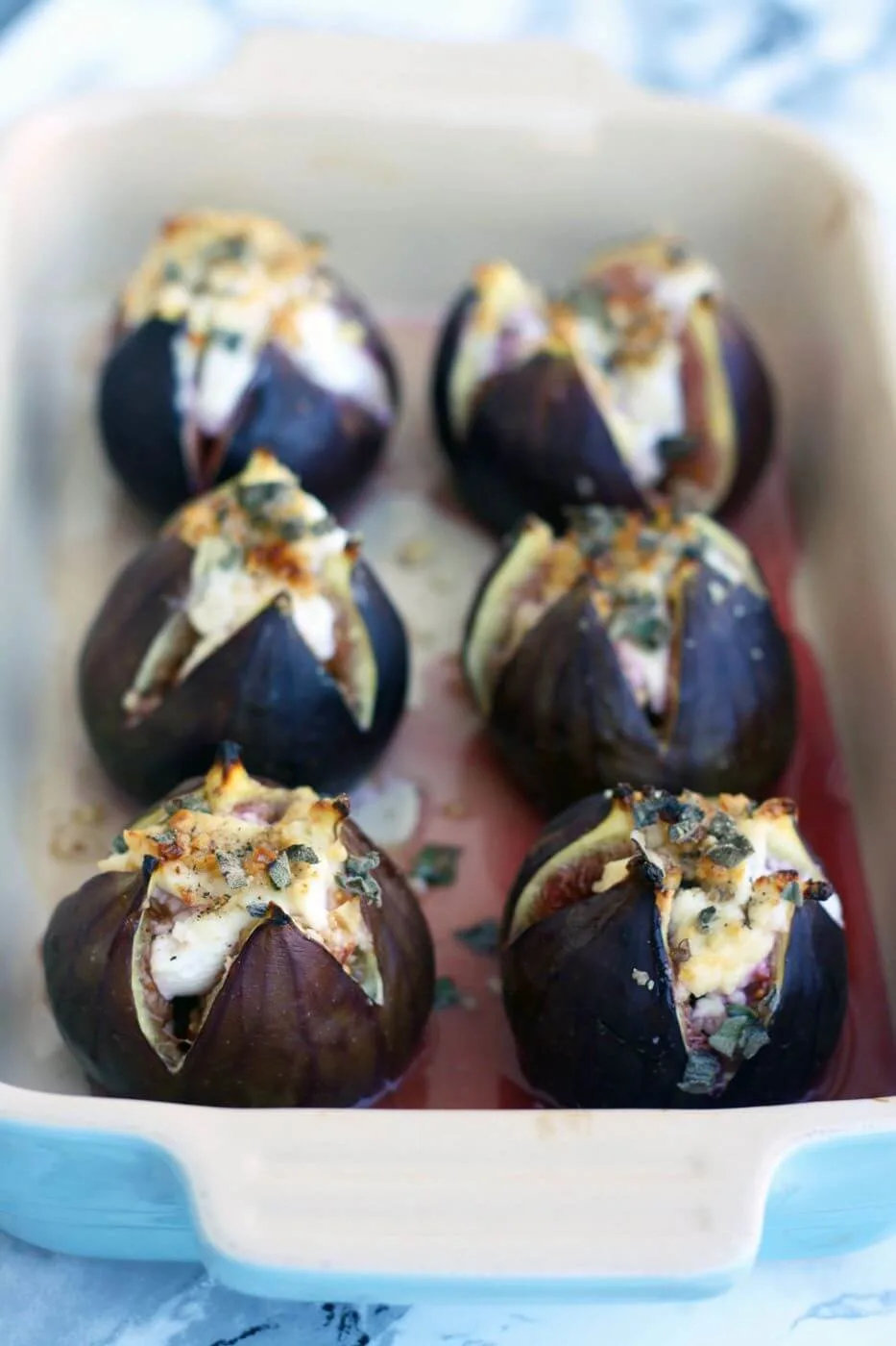 Baked-figs-goat-cheese-3.jpg