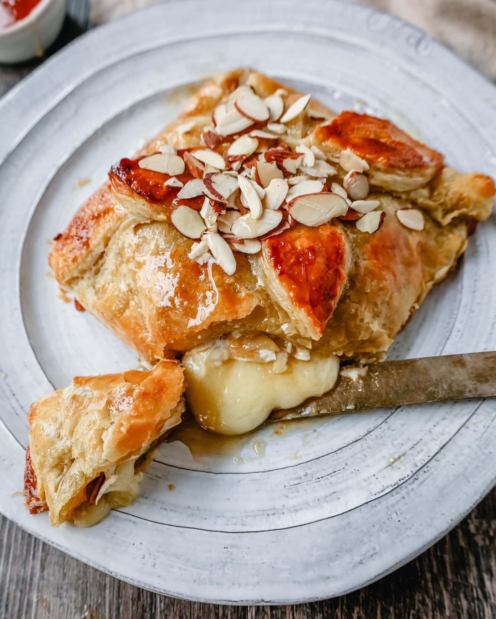 Honey-Almond-Puff-Pastry-Wrapped-Brie-8-scaled